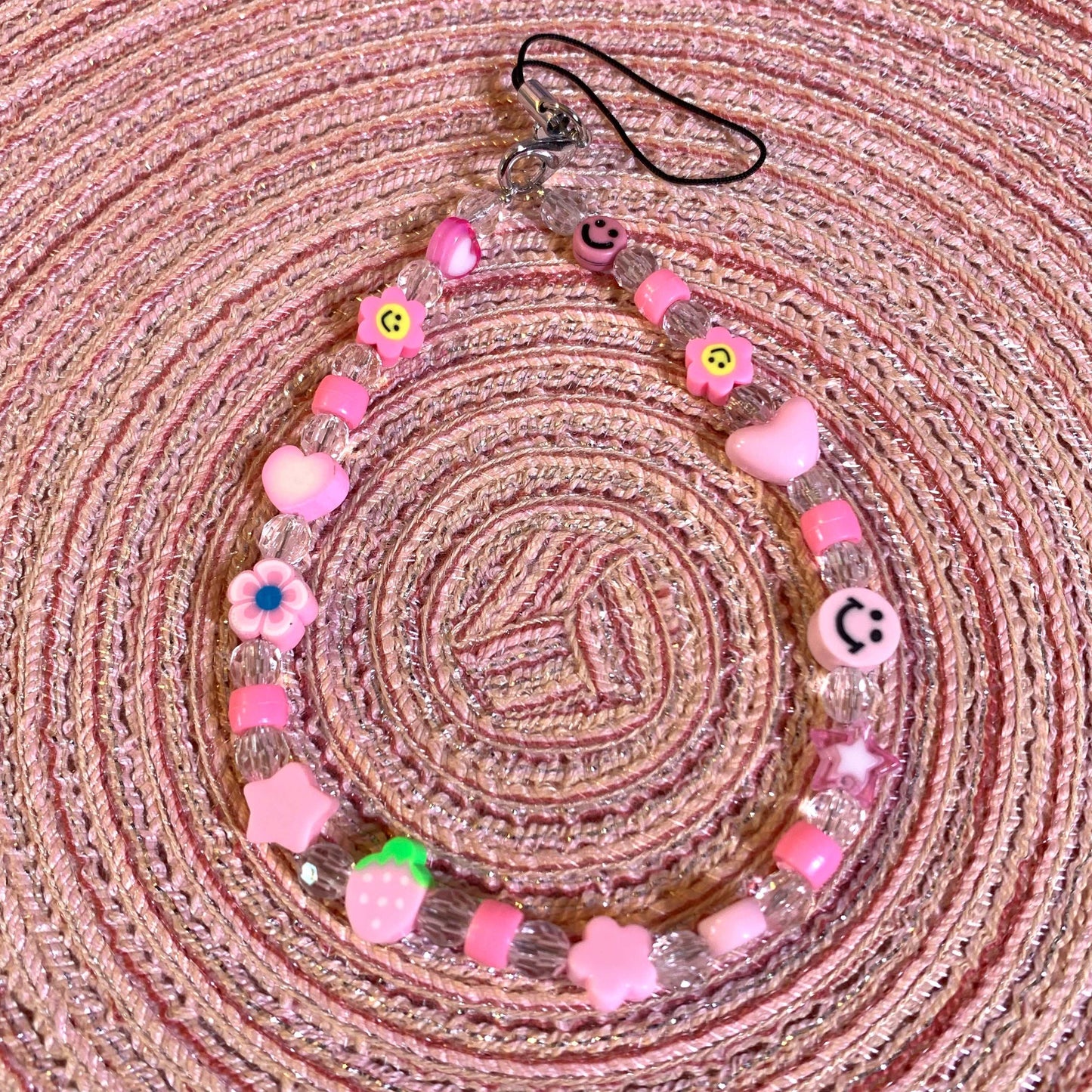 Dopamine Phone Charm Chain - Daisie Boutique