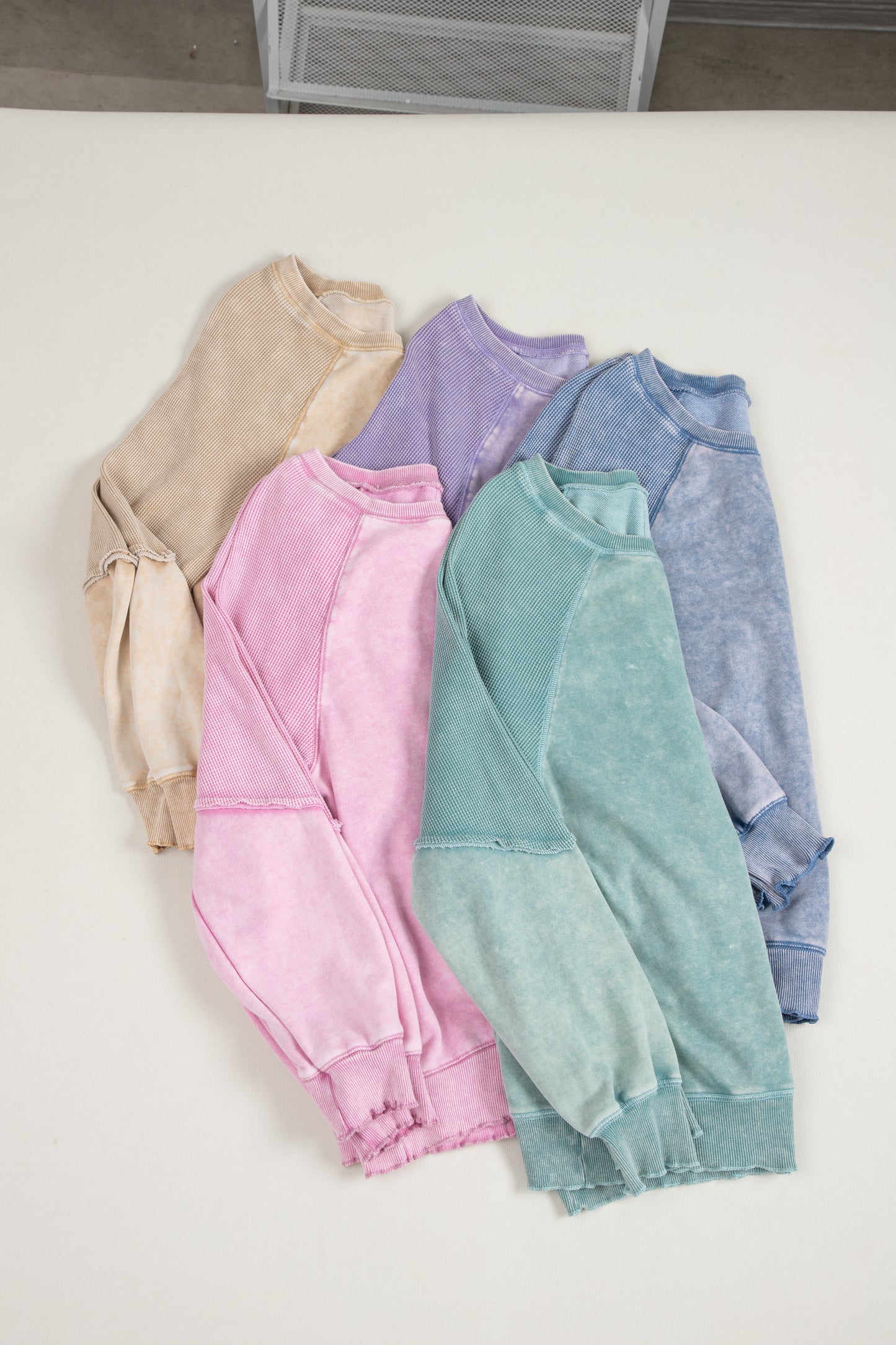 Waffle Knit Raglan Sleeve Sweatshirt - Lavender Daisie Boutique
