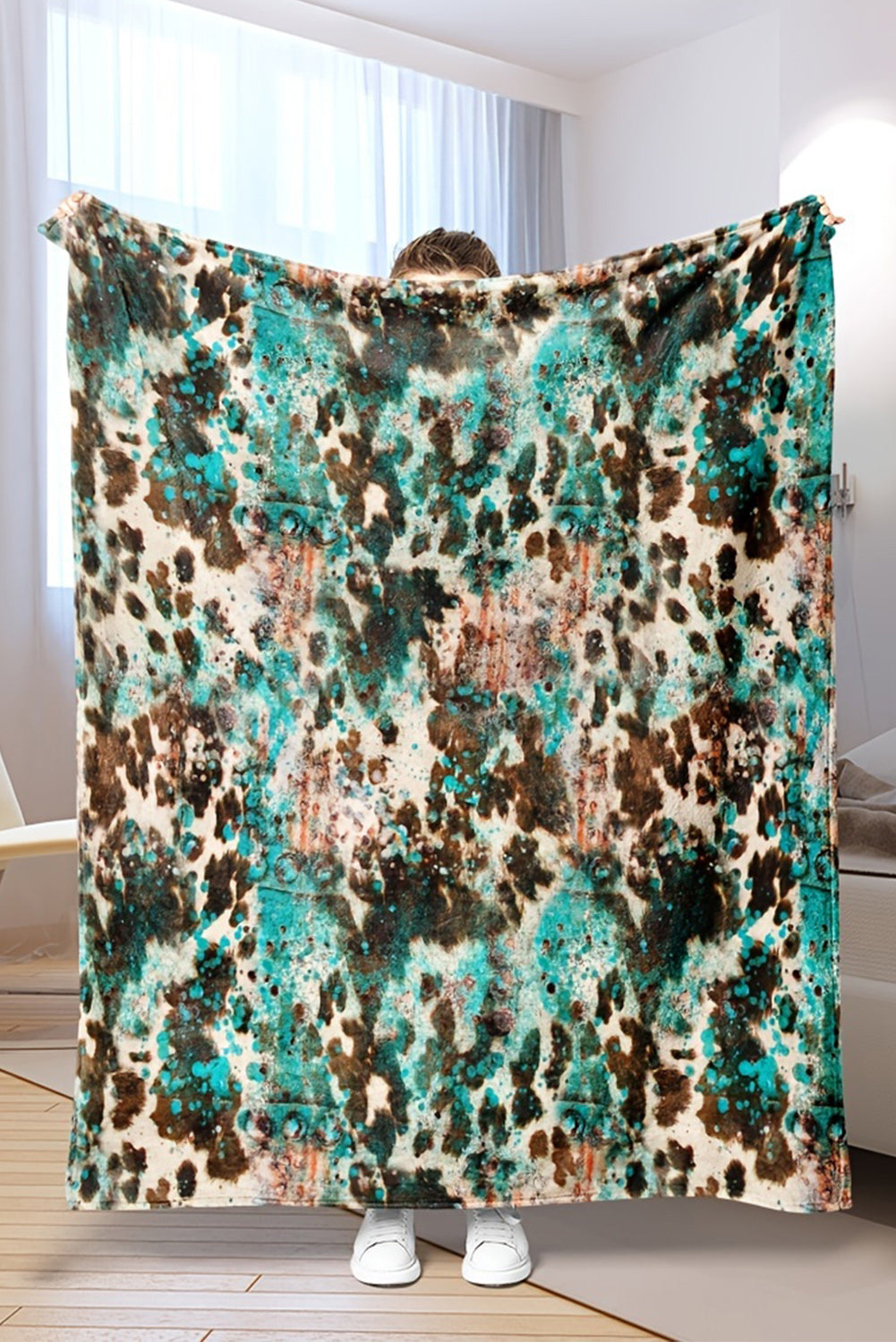 Multicolour Western Style Pattern Large Flannel Blanket Daisie Boutique