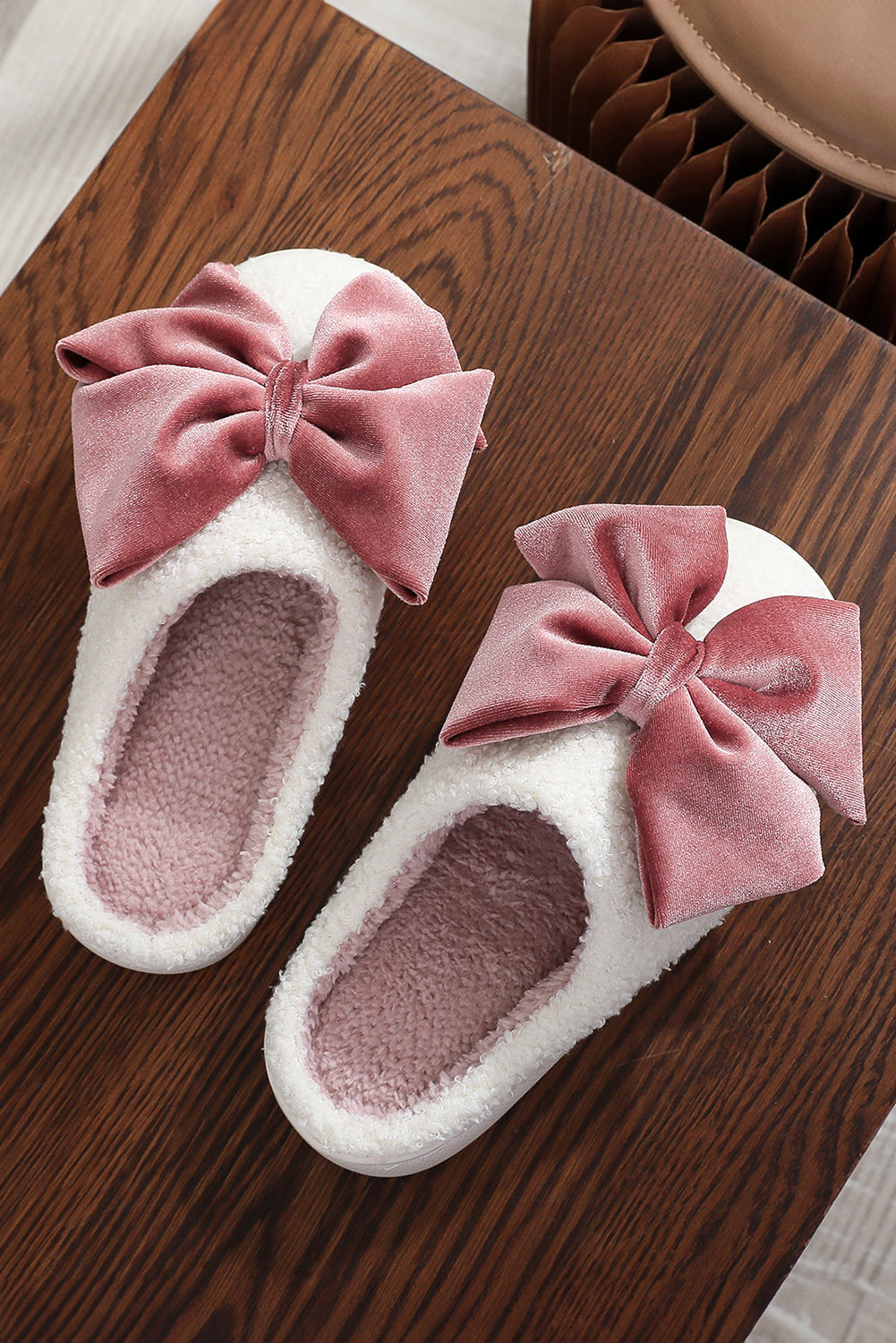 Bow Decor Plush Slippers Dear-Lover Dropshipping