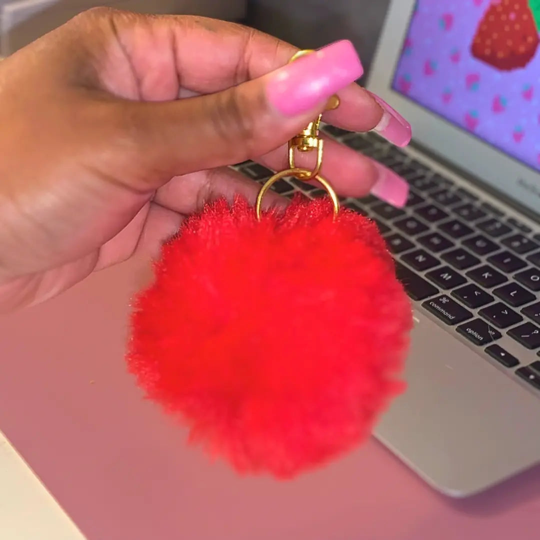 Fluff Keychain Daisie Boutique