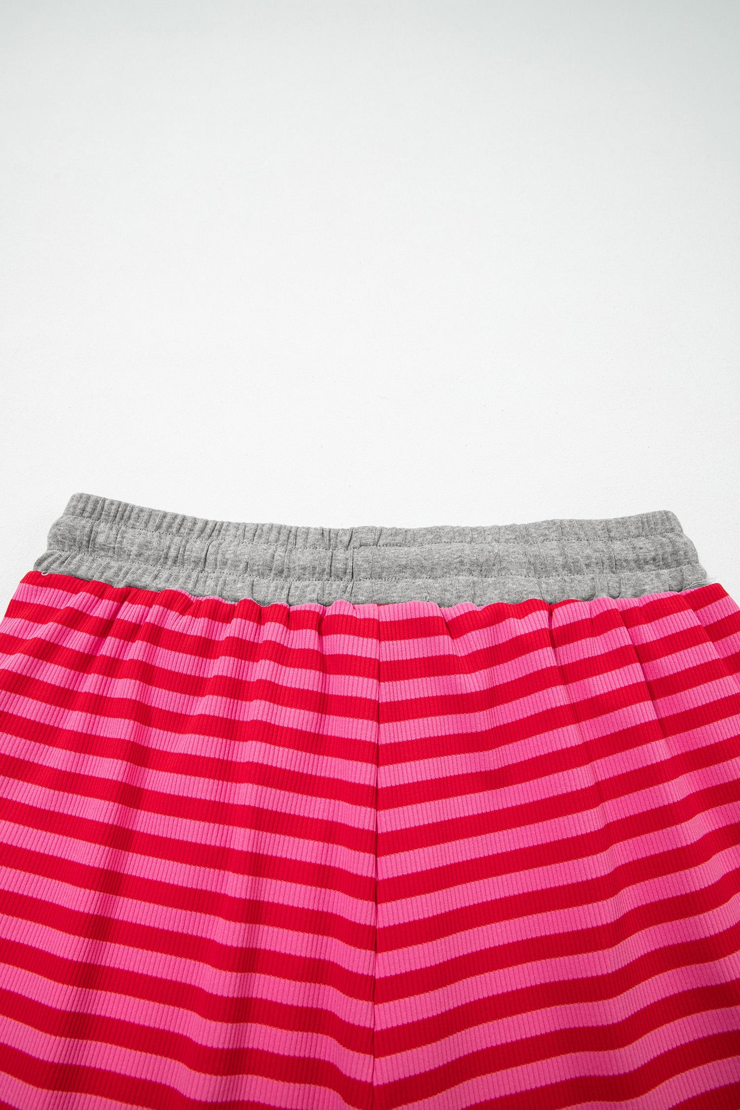 Stripe Contrast Elastic Waist Shorts Dear-Lover Dropshipping