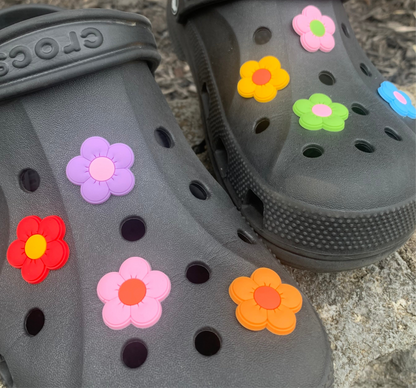Bright Daisy Flower Shoe Charm Set (8 pieces) Daisie Boutique