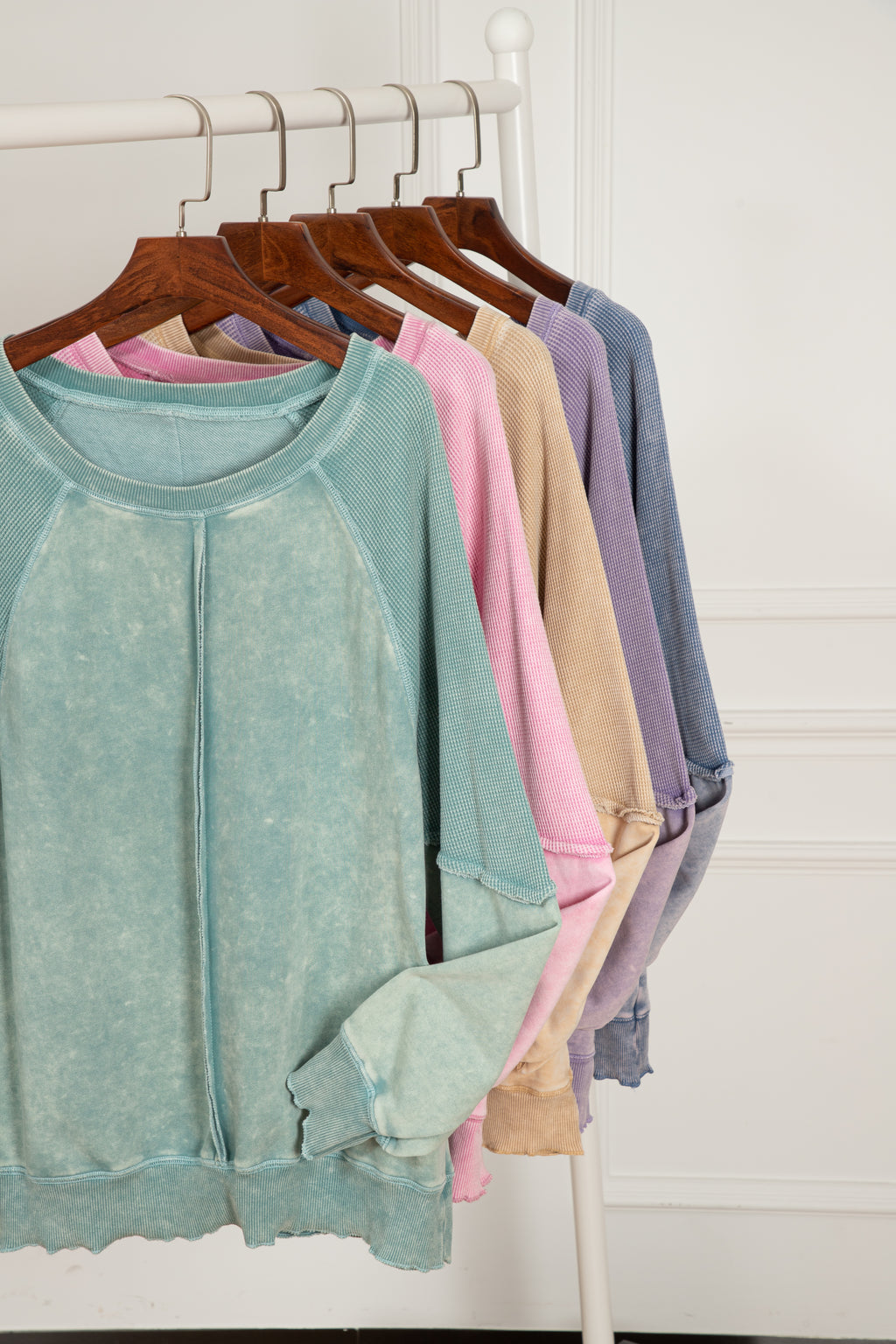 Waffle Knit Raglan Sleeve Sweatshirt - Lavender Daisie Boutique