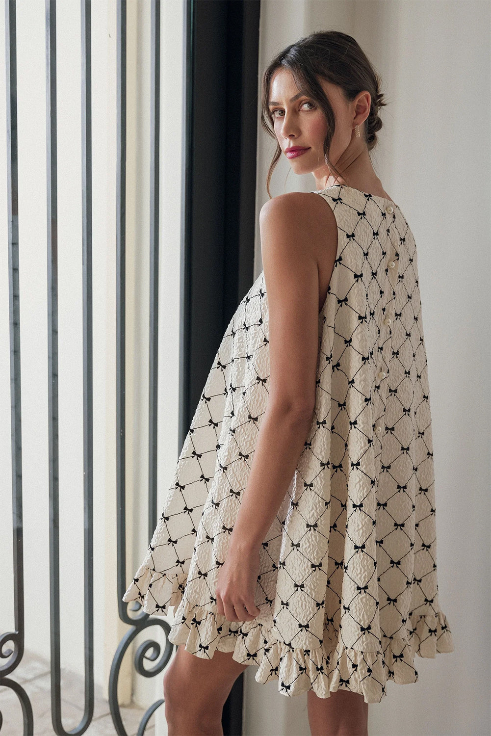 White Bow Checker Pearled Buttons Back Ruffled Sleeveless Mini Dress Dear-Lover Dropshipping