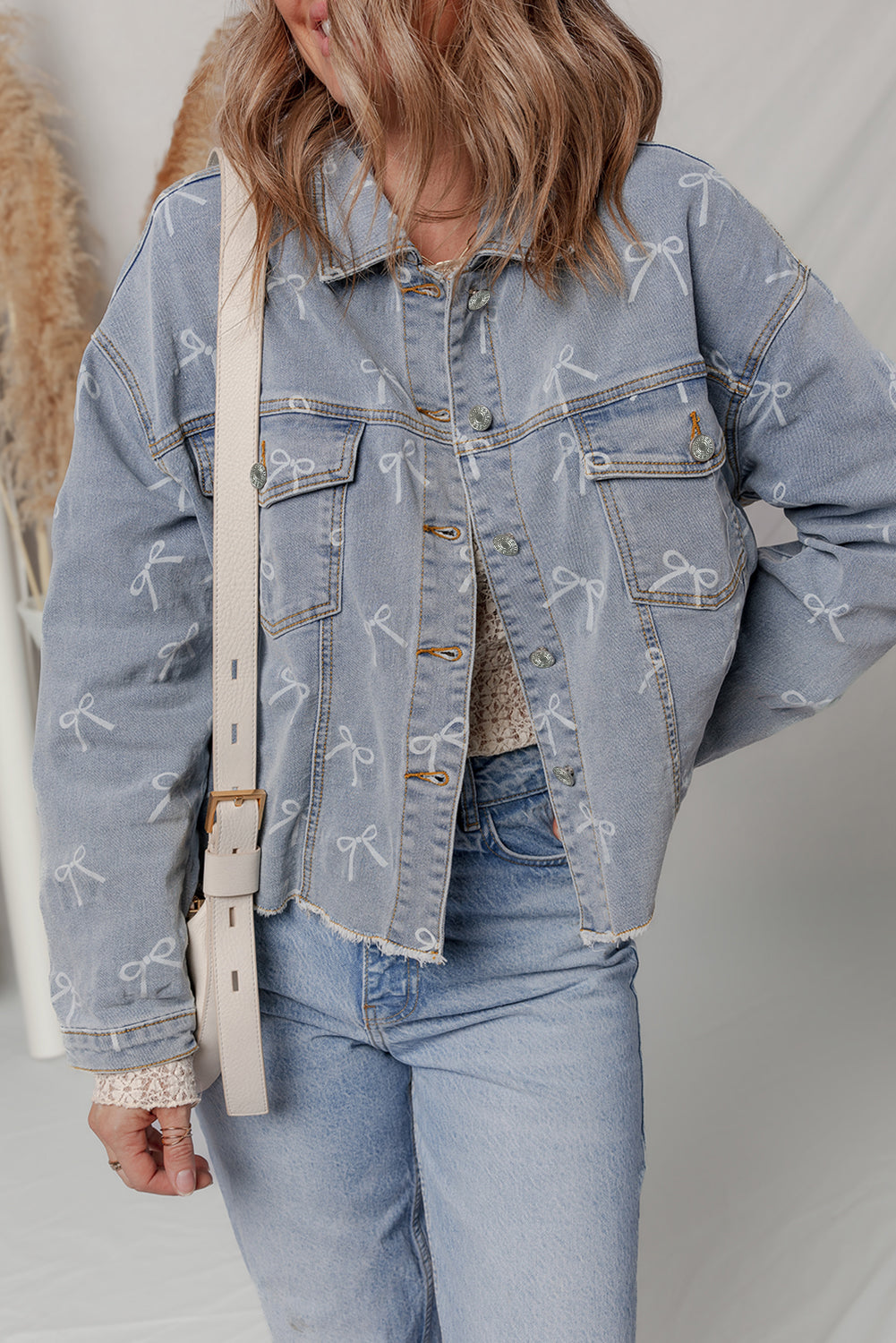 Bow Knot Print Light Wash Raw Hem Denim Jacket Dear-Lover Dropshipping