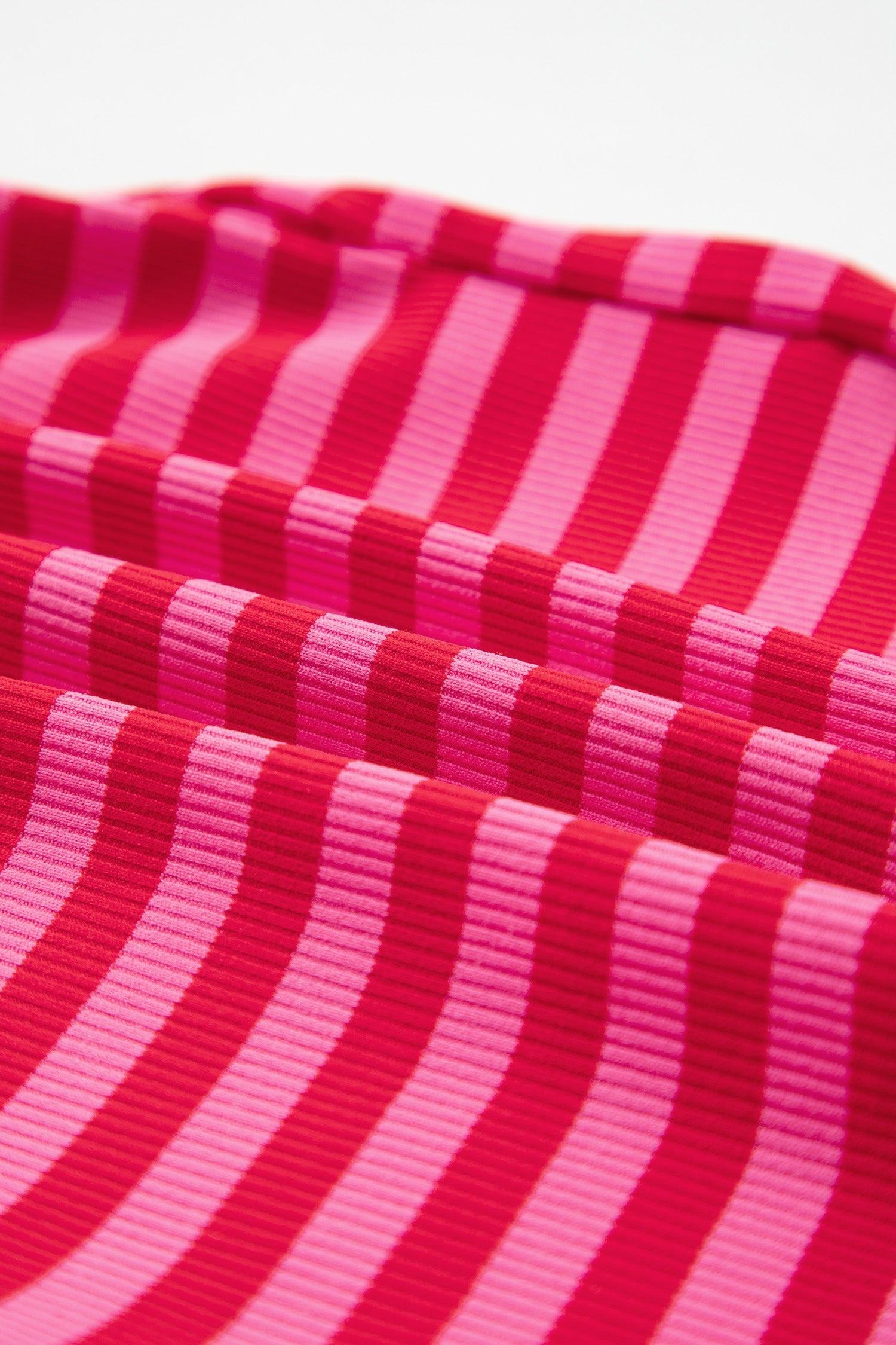 Stripe Contrast Elastic Waist Shorts Dear-Lover Dropshipping