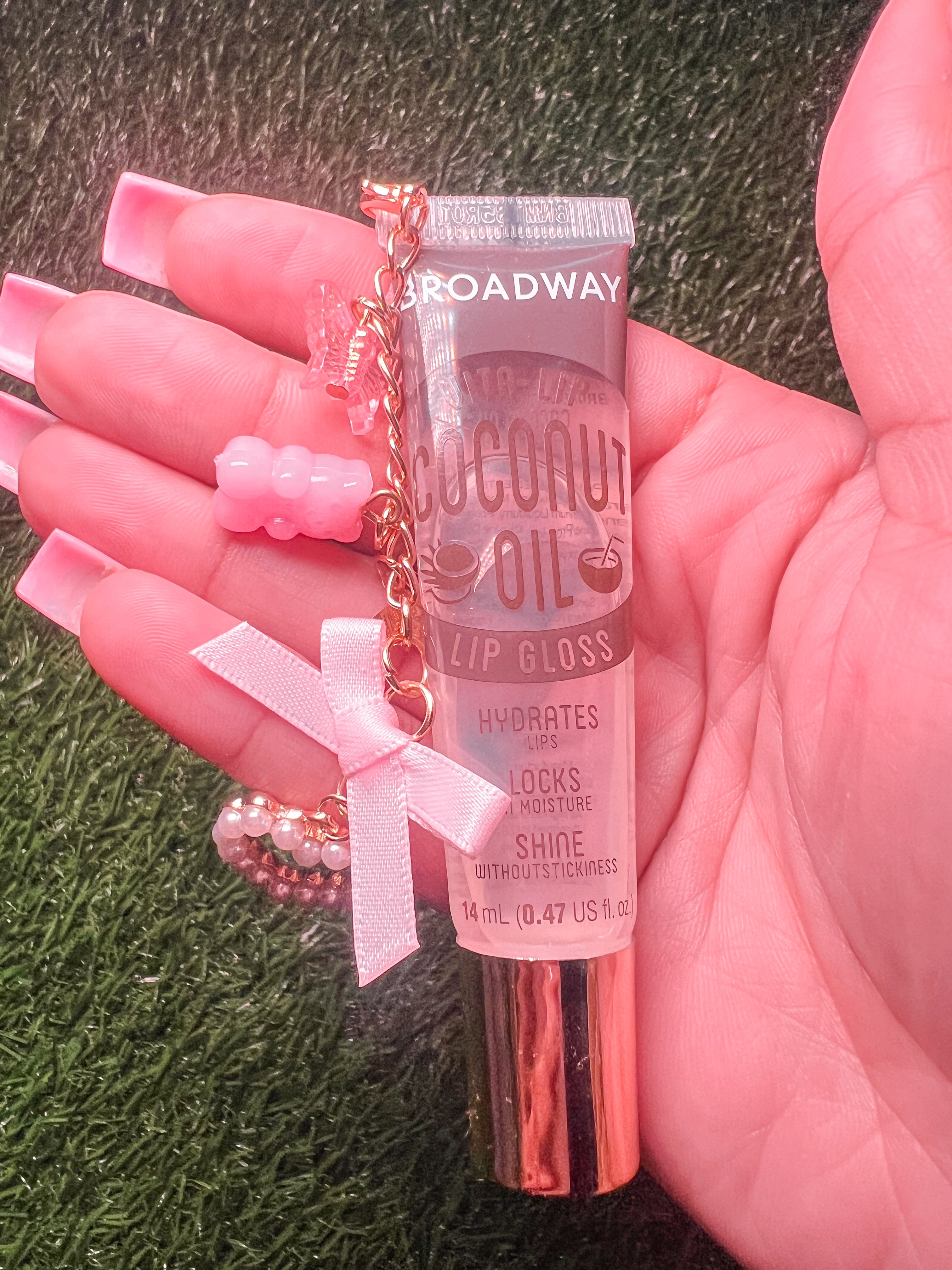 Cutie Lipgloss Charm Chain – Detachable & Reusable Lip Gloss Holder with Mini Clasp (gloss not included) Daisie Boutique