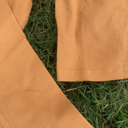 Ribbed Crop Long Sleeve in Honey Daisie Boutique