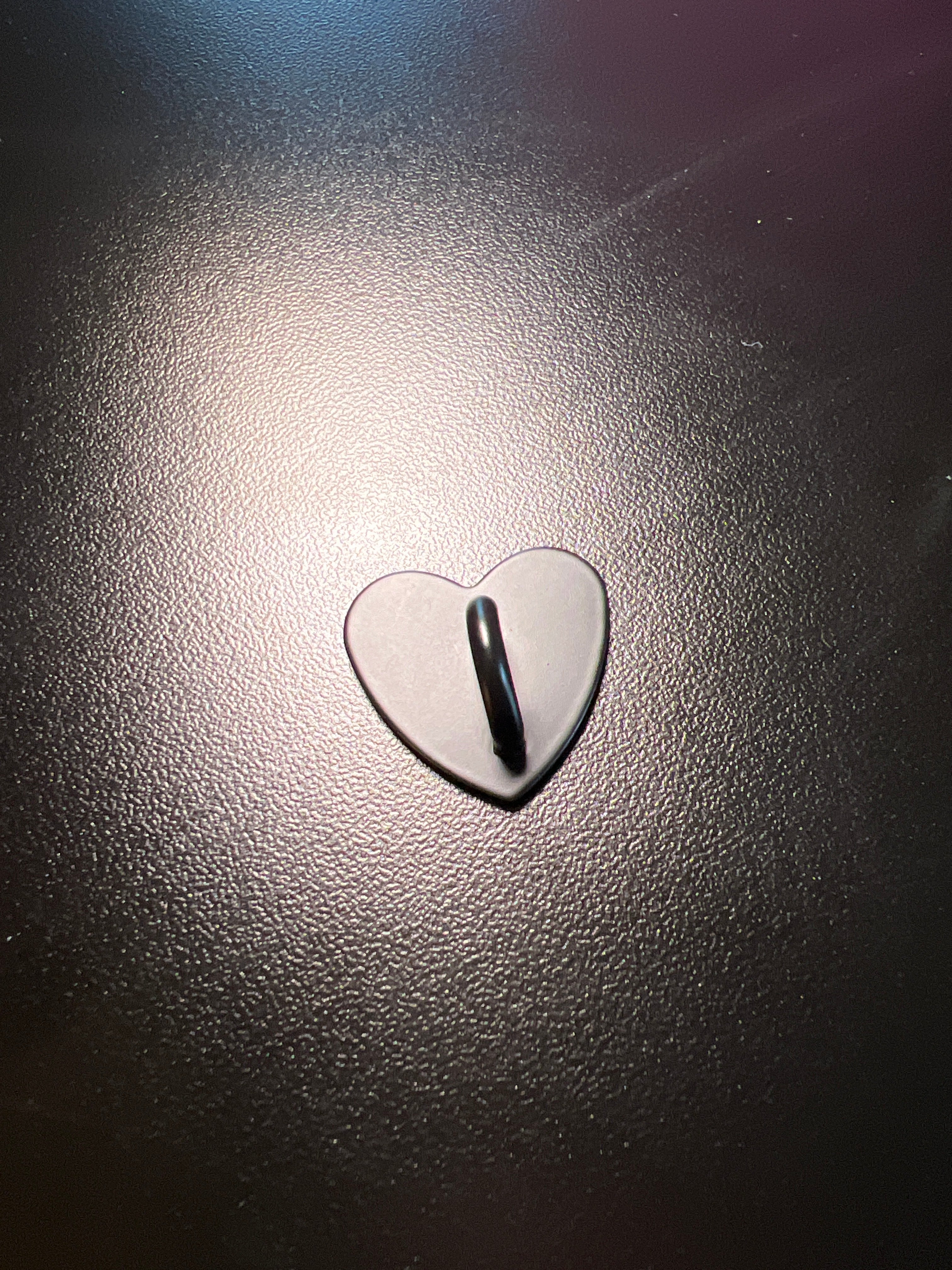 Metal Phone Charm Heart Shaped Holder Daisie Boutique