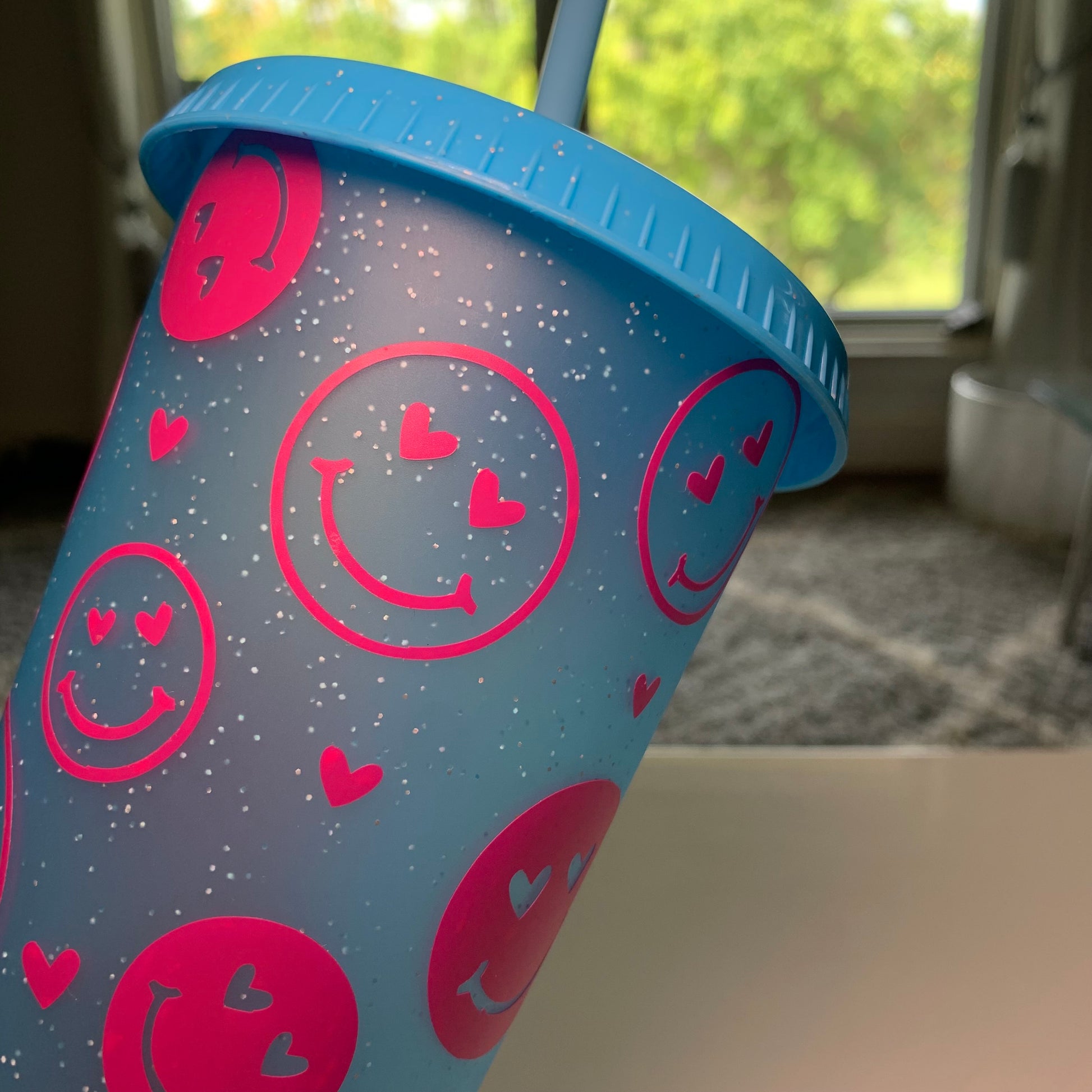 Heart Eyes 24 Oz. Blue Sparkly Cold Cup Daisie Boutique