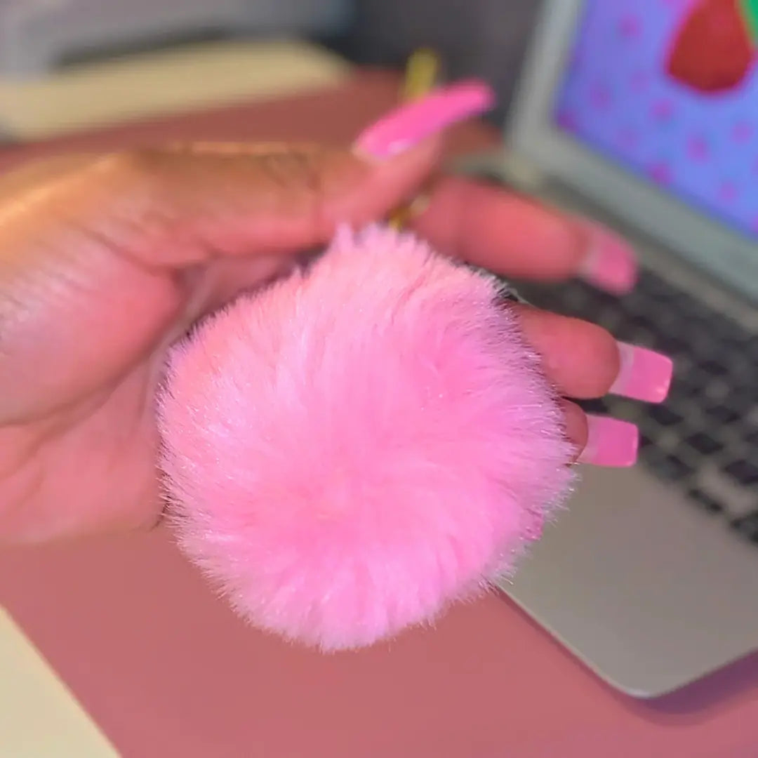 Fluff Keychain Daisie Boutique