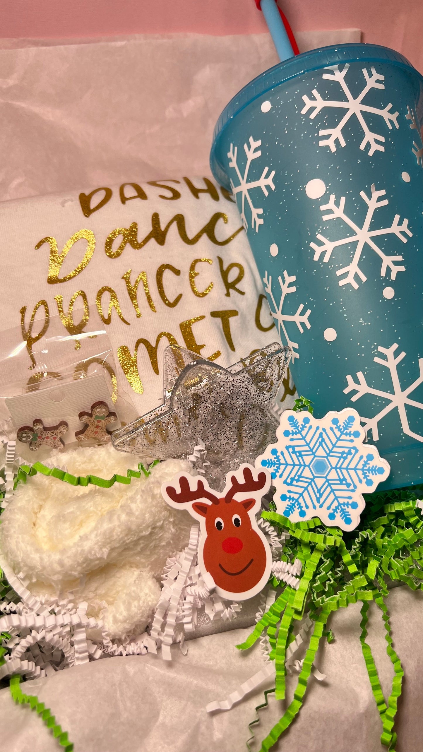 Christmas Gift BOX includes a Festive T-Shirt + Other Cute Holiday Goodies Daisie Boutique