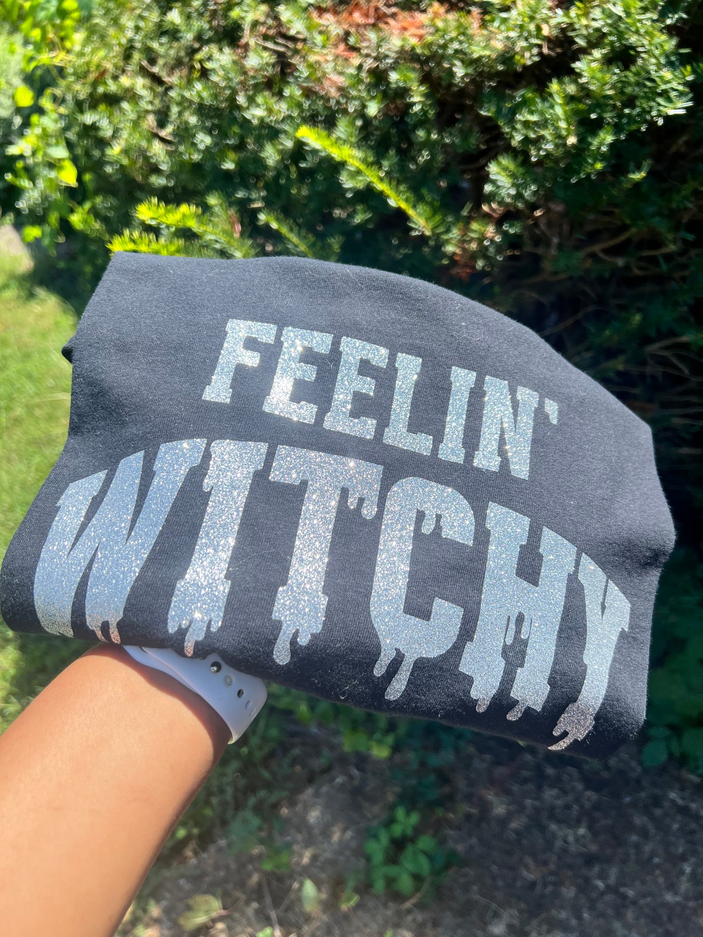 Feelin’ Witchy Glitter Halloween Tee