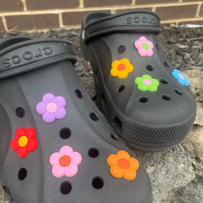 Bright Daisy Flower Shoe Charm Set (8 pieces) Daisie Boutique