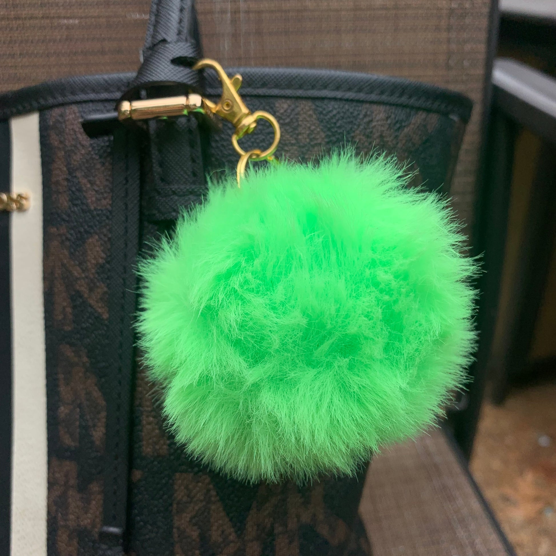 Fluffy Pom Pom Ball Keyring Keychain Daisie Boutique