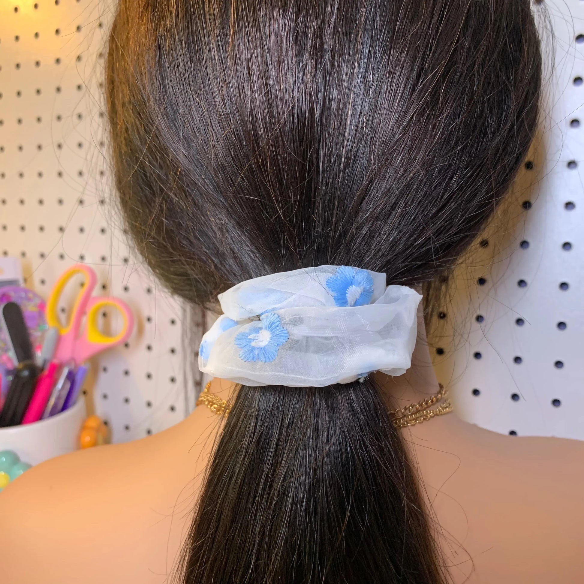 Daisie Scrunchie - Daisie Boutique