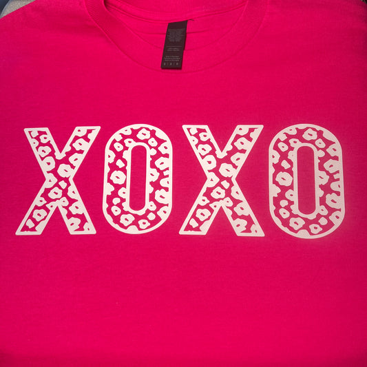 Cheetah XOXO Tee