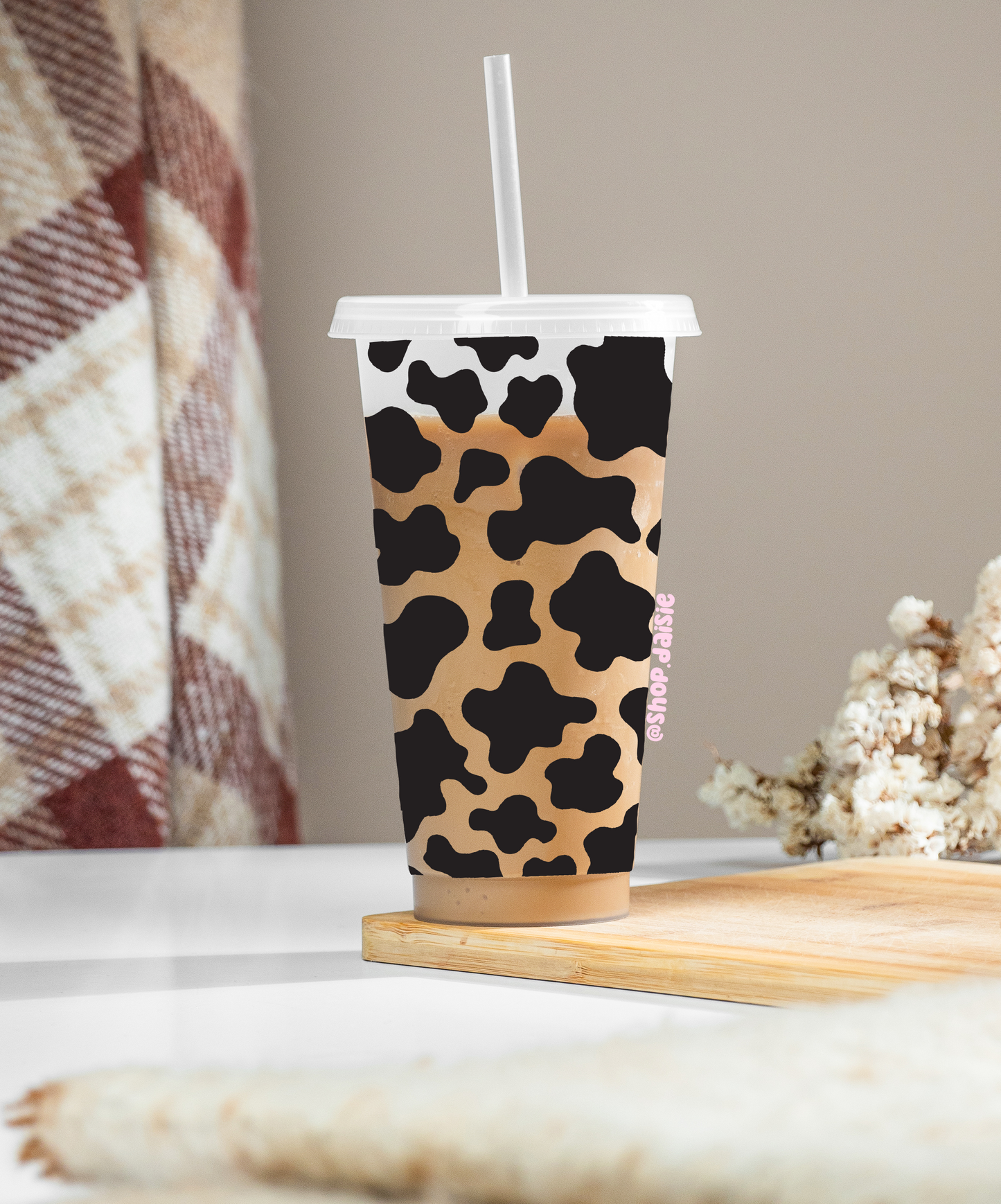 Cow print 24 Oz. Cold Cup Daisie Boutique