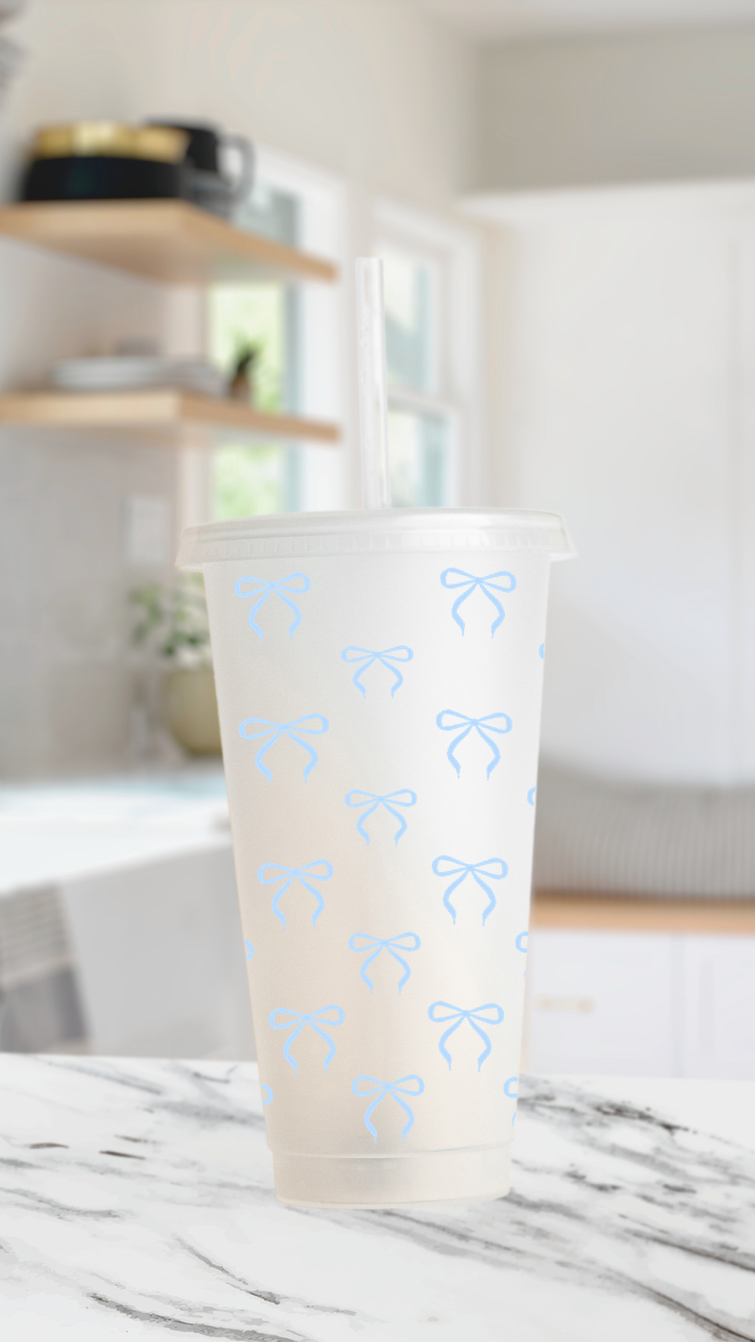 Cutie Bow - 24 Ounce Coquette Cold Cup Daisie