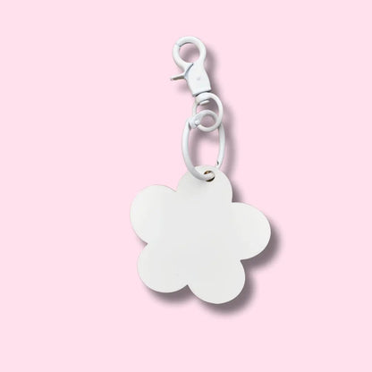 Daisie Keychain V1 Daisie Boutique