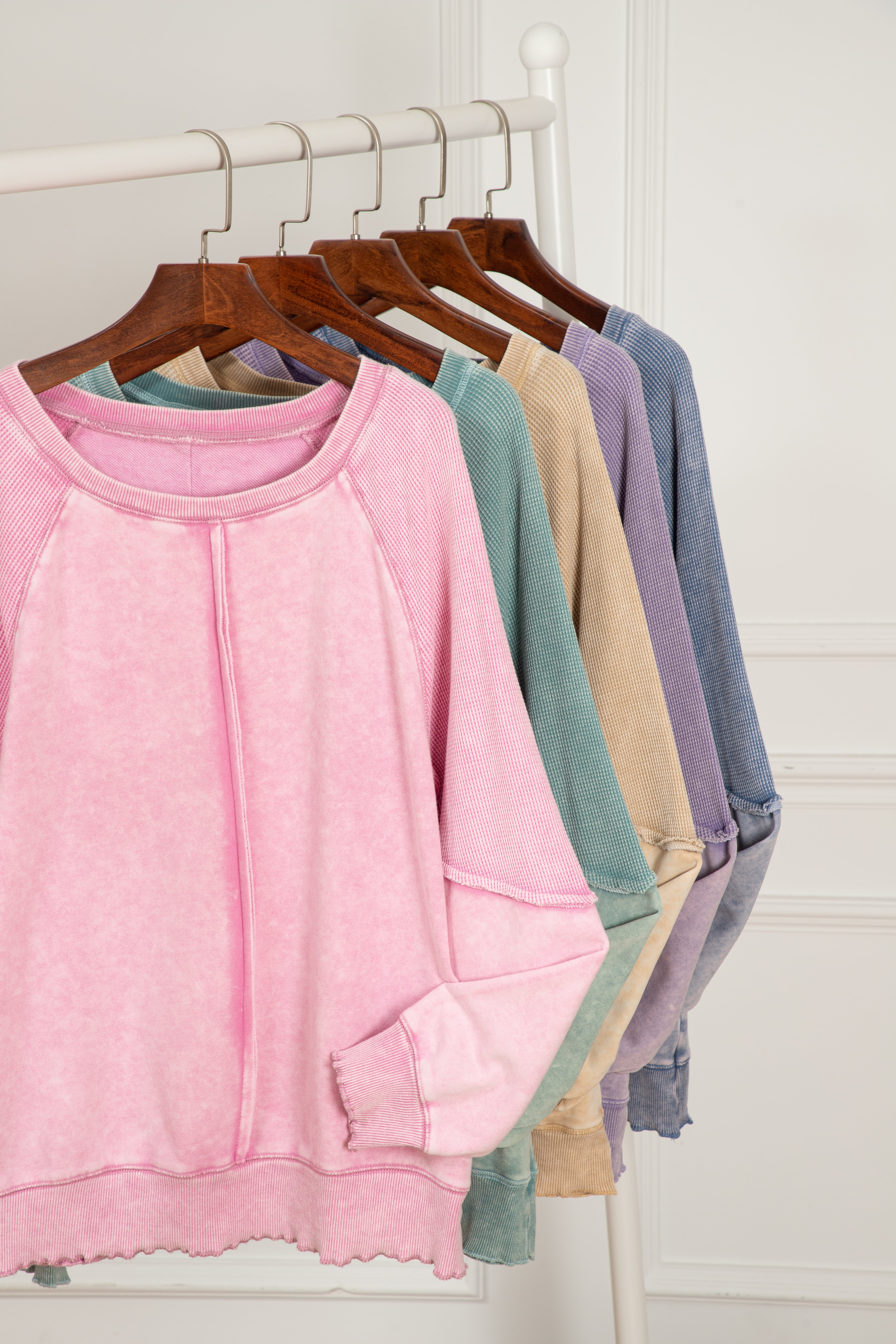 Waffle Knit Raglan Sleeve Sweatshirt - Lavender Daisie Boutique
