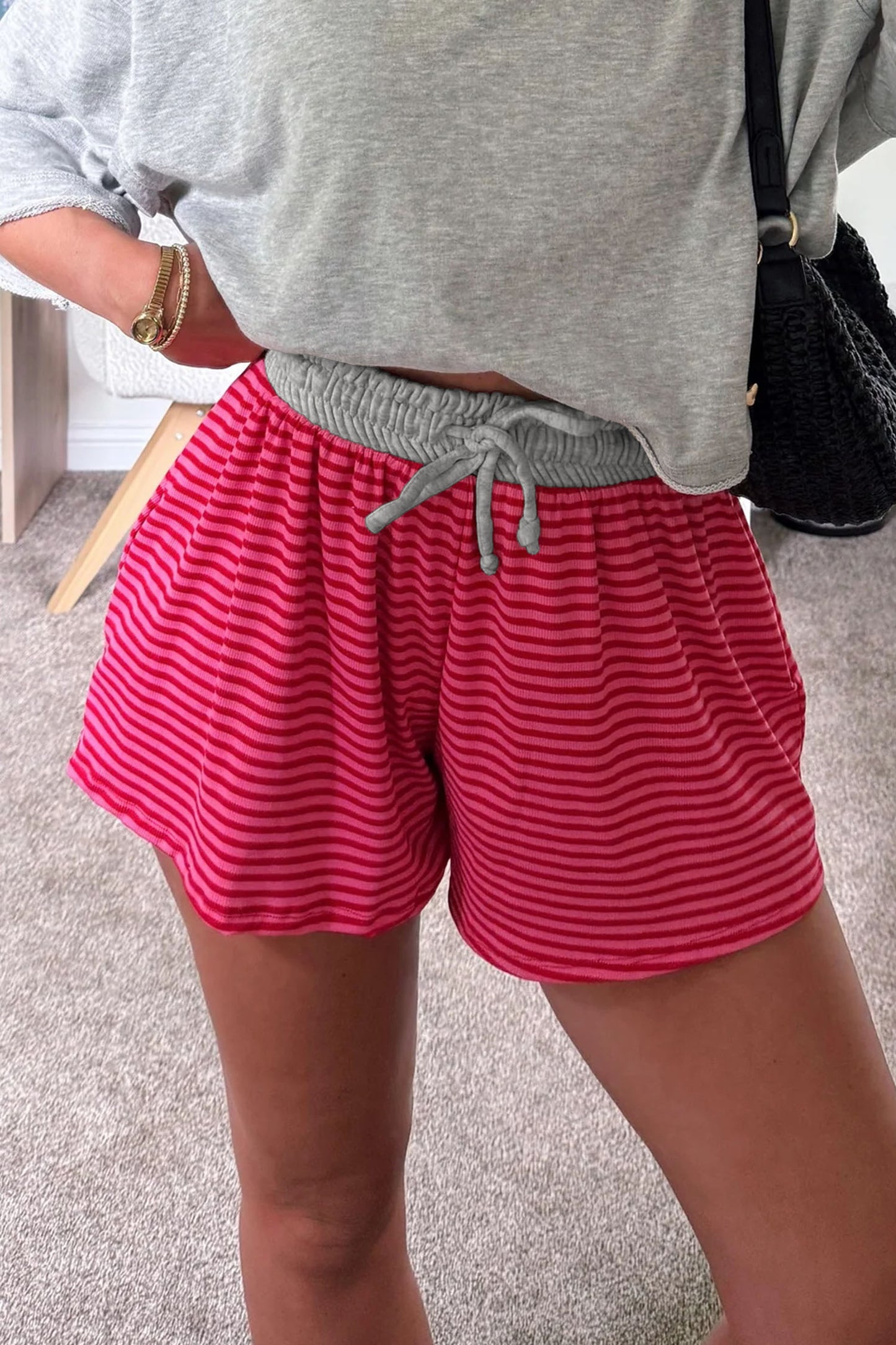 Stripe Contrast Elastic Waist Shorts