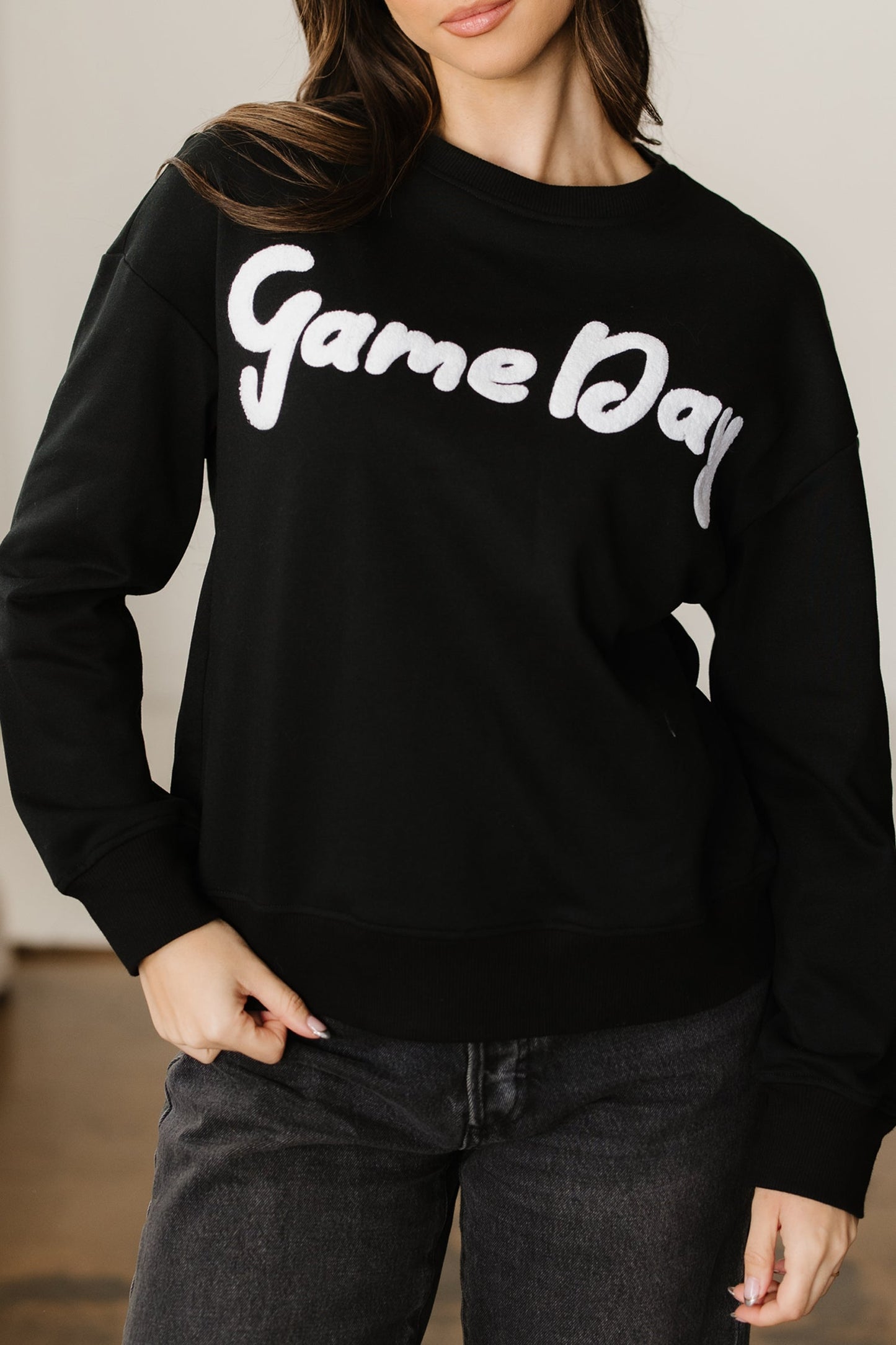 Chenille Game Day Graphic Sweatshirt - Black Dear-Lover Dropshipping