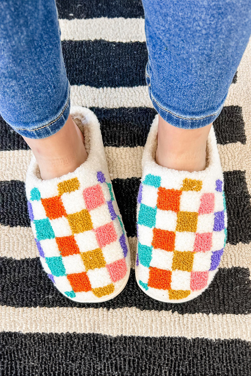 White Vibrant Checkered Plush Thermal Slippers Daisie Boutique