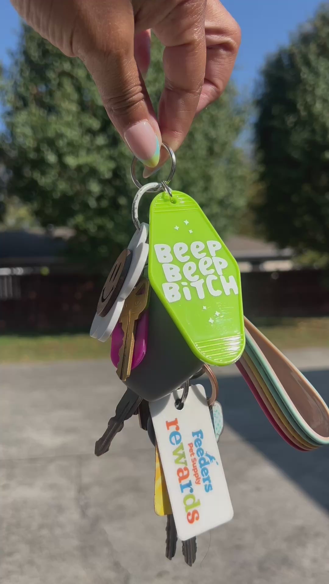 BEEP BEEP Cute Motel Keychain